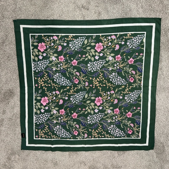Saachi Floral Cotton Bandana Scarf - Picture 5 of 6